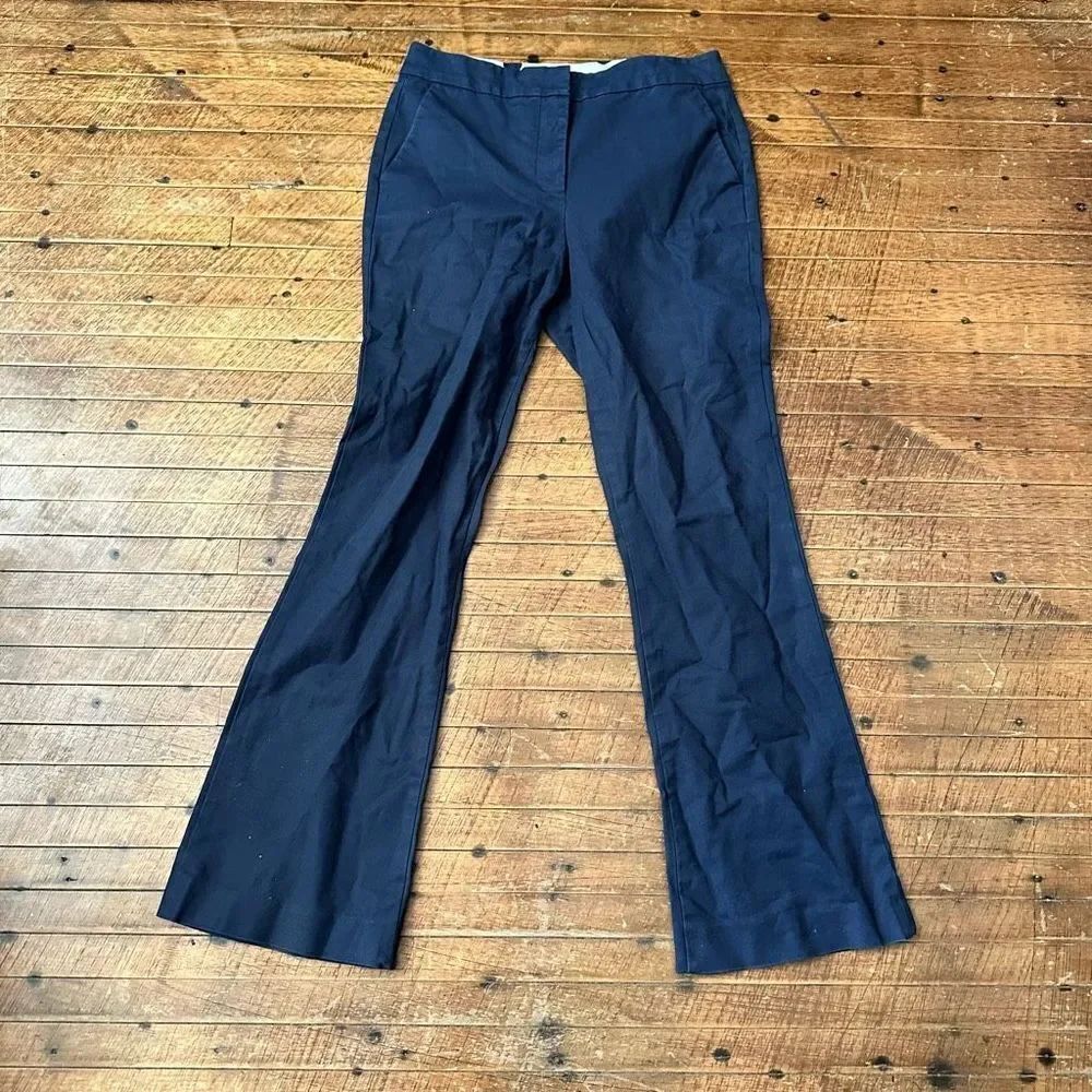 Boden navy blue flat front US6 business casual royalcore slacks